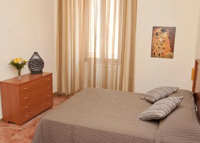 Le Cupoline Daire Roma